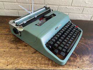 Olivetti Lettera 32 Vintage perfetta e funzionante