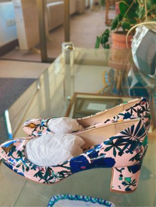 Zapatos tacón multicolor