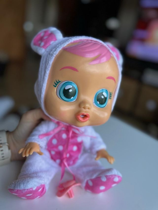 Muñeca Llorona Conny