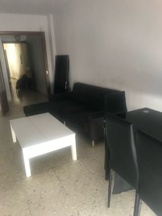 Mesa centro elevable blanca.Se eleva