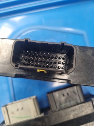 Honda Forza 300 (18-20) - Centralitas y Llaves