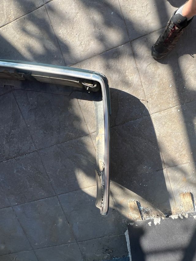 Paragolpes trasero Mercedes W124