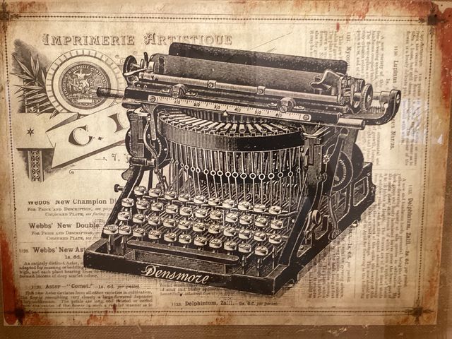 Cuadro Máquina de Escribir Antigua Alto 56 x 71 cm