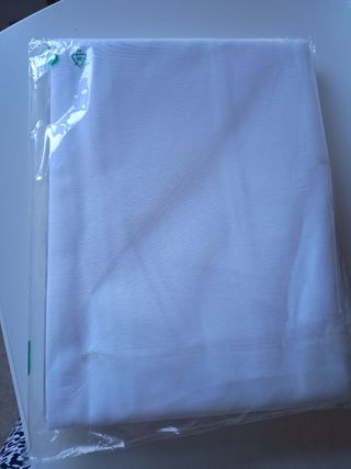 Cubre canapé blanco 70% algodón 30% poliéster