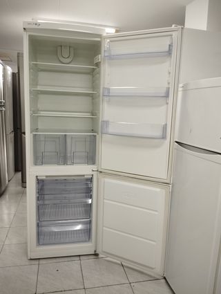 NEVERA MARCA ZANUSSI