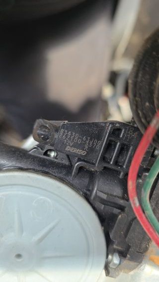 ELEVALUNAS DELANTERO DERECHO SUZUKI SWIFT 2006