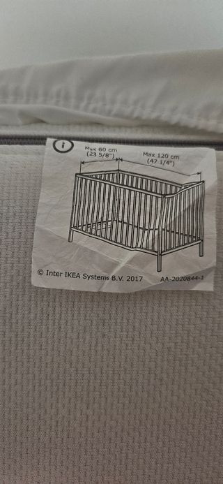 Cuna Ikea Sundvik con extras