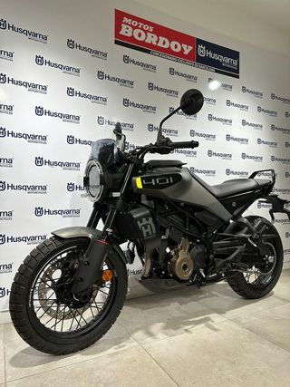 HUSQVARNA SVARTPILEN 401 2025