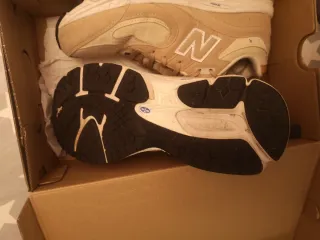 New Balance 2002R Beige.