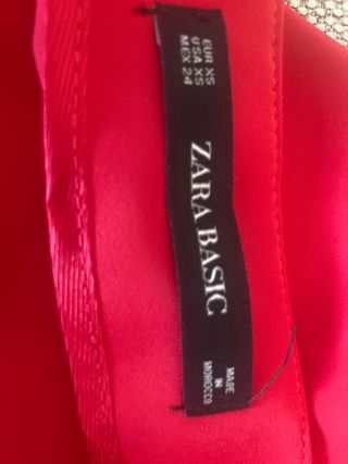 Falda roja zara xs