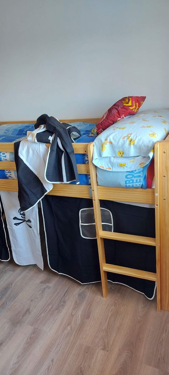 Cama nido pirata con tobogán