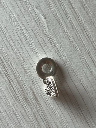 Charm Pandora corazón plata