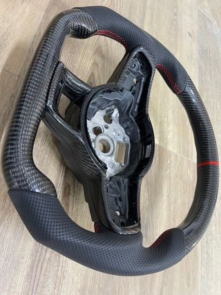 Volante GTI VW Carbono Rojo.