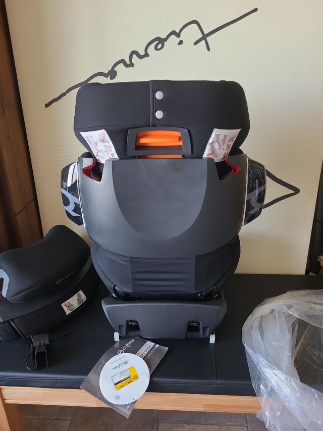 Silla coche Cybex negra