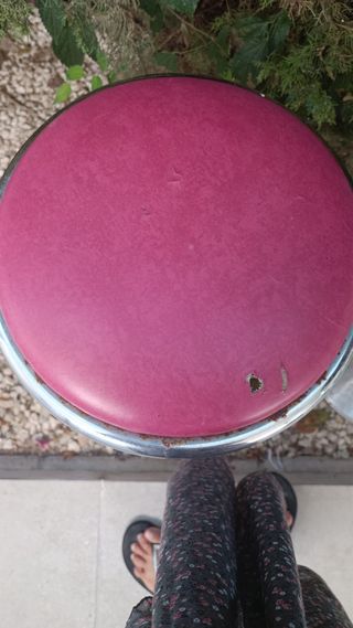 Mesa alta vintage + 4 banquetas