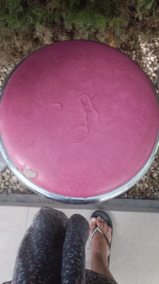 Mesa alta vintage + 4 banquetas