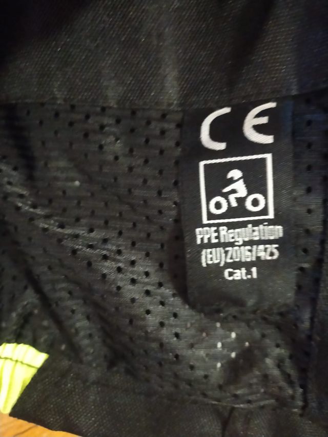 Equipación NUEVA moto niño Modeka 7-8 años. NUEVO!