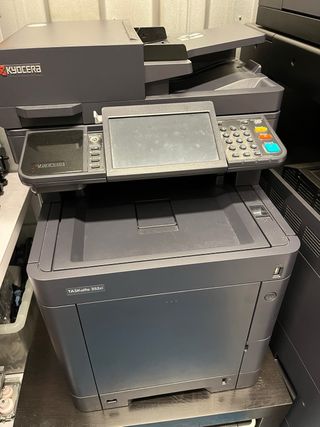 Impresora COLOR Kyocera TASKalfa 352 Multifuncion