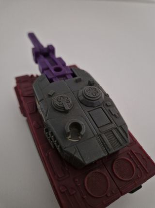 2 Transformers G1: Quake & Missile Bull