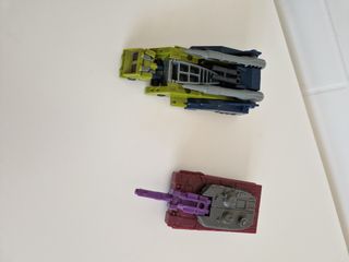2 Transformers G1: Quake & Missile Bull
