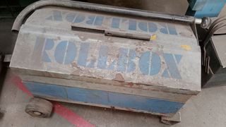 Caja herramientas Rollbox metálica