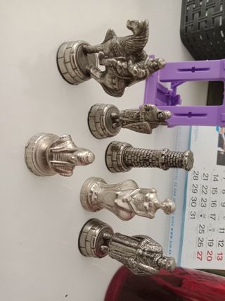 Ajedrez vintage metal