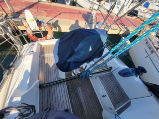 Hanse 315: Velero crucero-regata