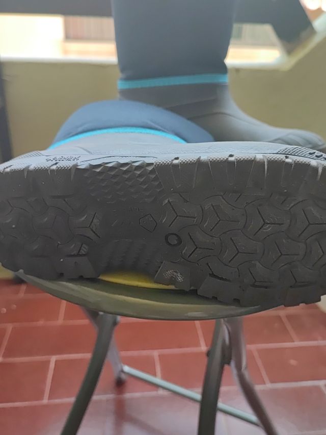 Botas nieve niño Quechua número 34-35 Casi nuevas,