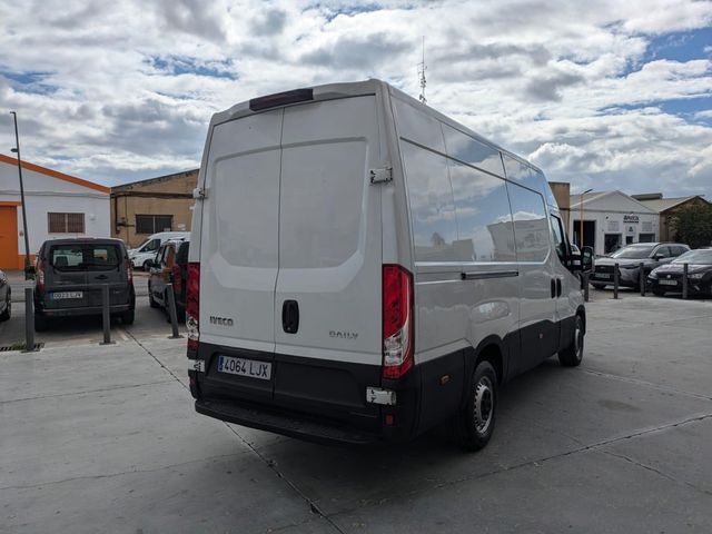 IVECO Daily 2.3 TD 33S 12 A8 V 3520LH2 12 M3