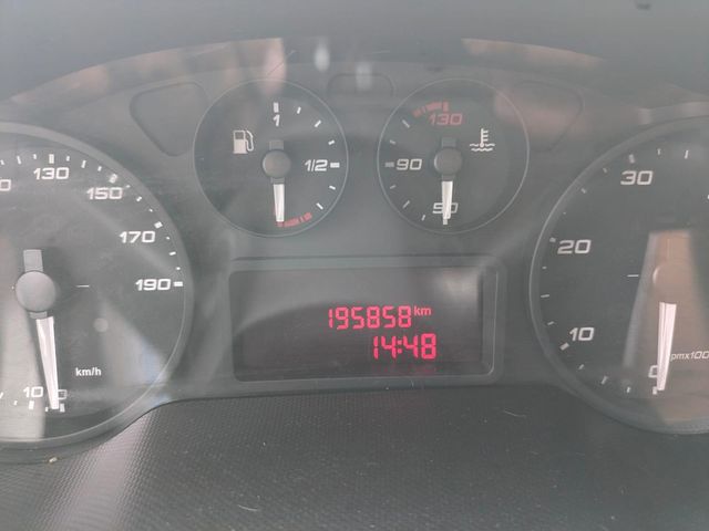 IVECO Daily 2.3 TD 33S 12 A8 V 3520LH2 12 M3