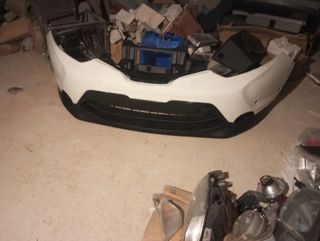 Parachoques Nissan Juke J11 blanco