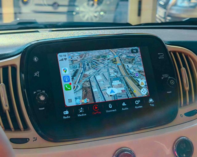 Fiat 500 HYBRID DOLCEVITA 71CV 