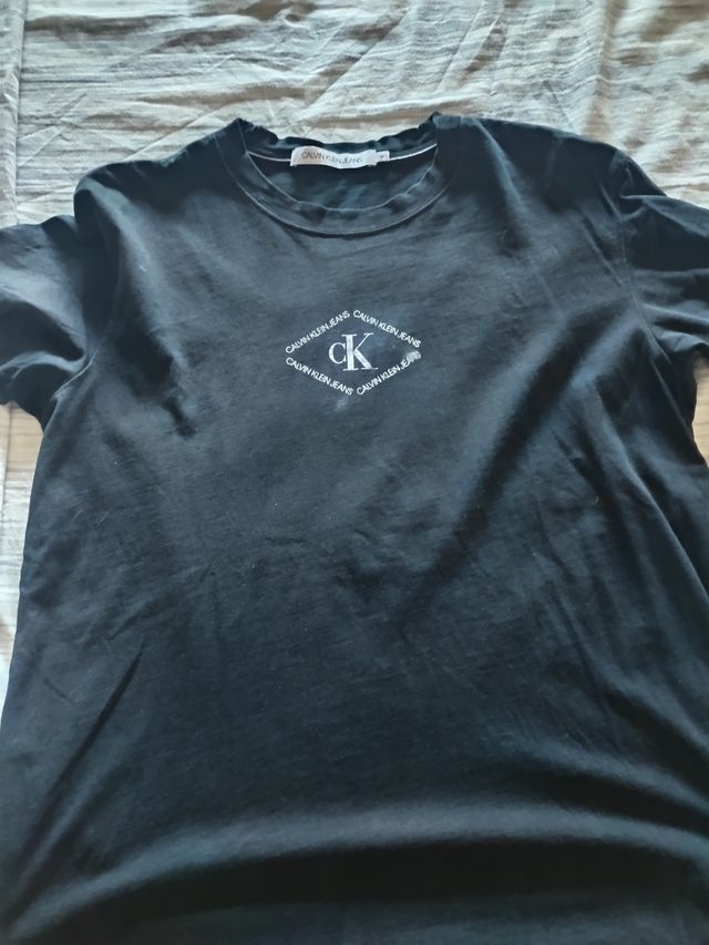 Maglia Calvin Klein nera usata