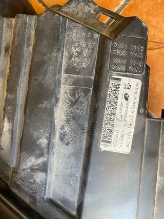 Faro delantero Peugeot Expert