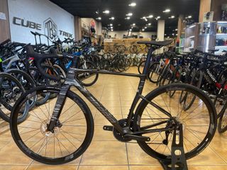 BERRIA BELADOR PRO ULTEGRA DI2