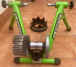 Rodillo Kinetic bicicleta