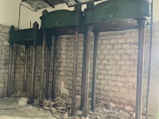 2 Prensas aceite antiguas