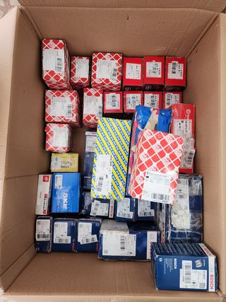 Lote de Piezas de coche surtidas nuevas original