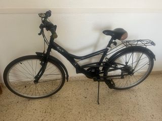 Bicicleta paseo negra modelo Country 26