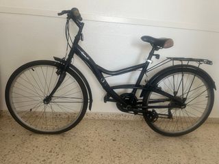 Bicicleta paseo negra modelo Country 26