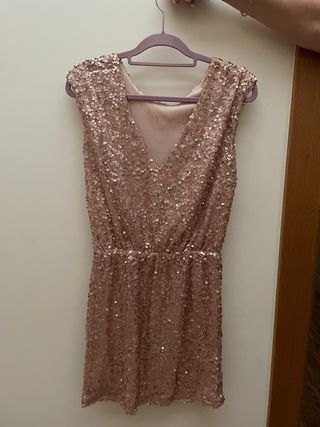 Vestidos de fiesta  15€ cada uno