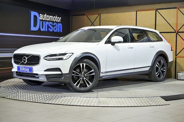 Volvo V90   2.0 D4 AWD Auto 