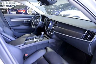 Volvo V90   2.0 D4 AWD Auto 