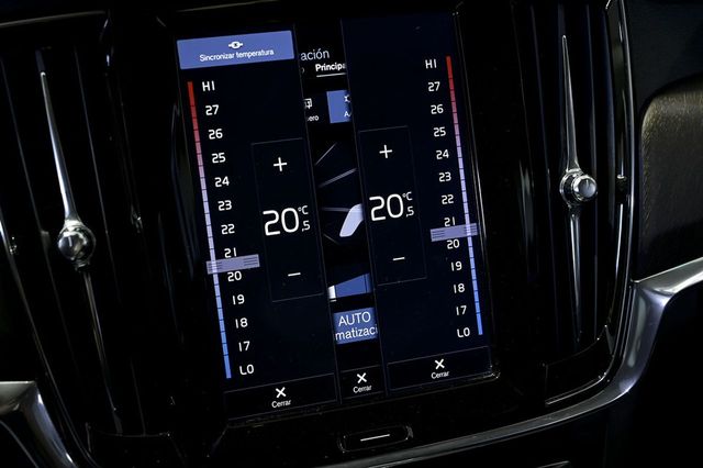 Volvo V90   2.0 D4 AWD Auto 