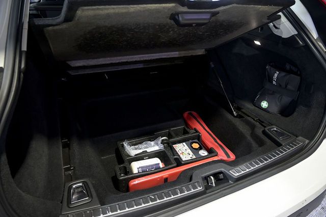 Volvo V90   2.0 D4 AWD Auto 