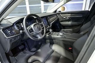 Volvo V90   2.0 D4 AWD Auto 