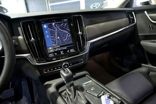 Volvo V90   2.0 D4 AWD Auto 