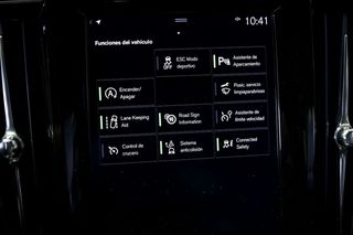 Volvo V90   2.0 D4 AWD Auto 