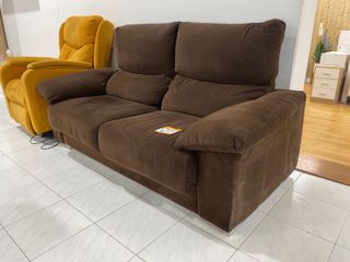 Sofá marrón 2 plazas - Cómodo y amplio