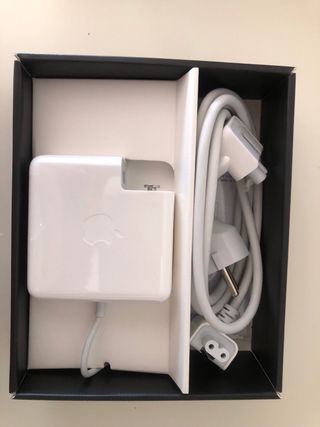 Adaptador Apple MagSafe 85W